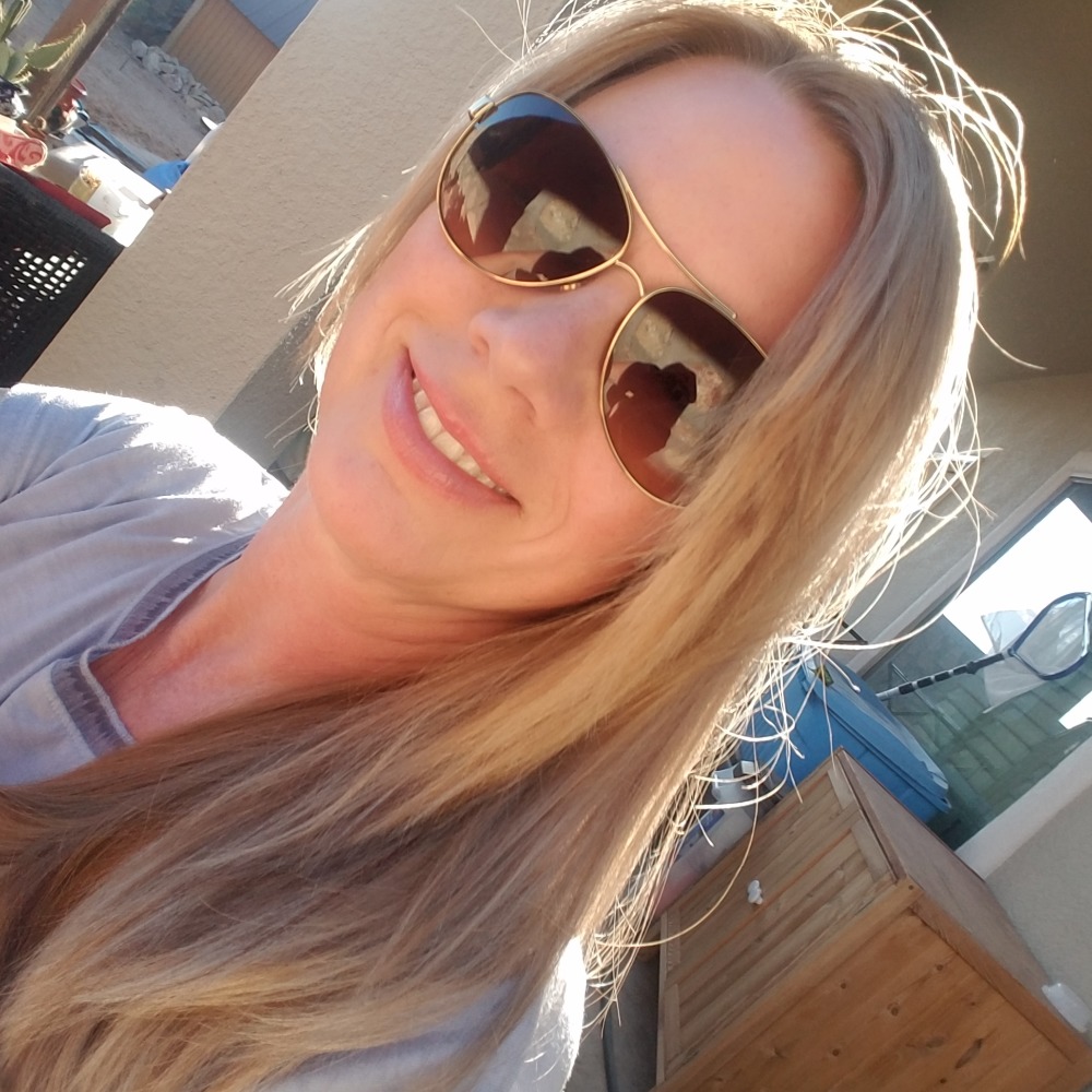 Meet your Posher, Lesliann
